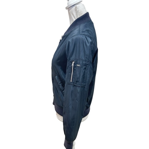 Abercrombie & Fitch black zip up bomber jacket cream teddy lining zip pocket xs - Picture 4 of 8